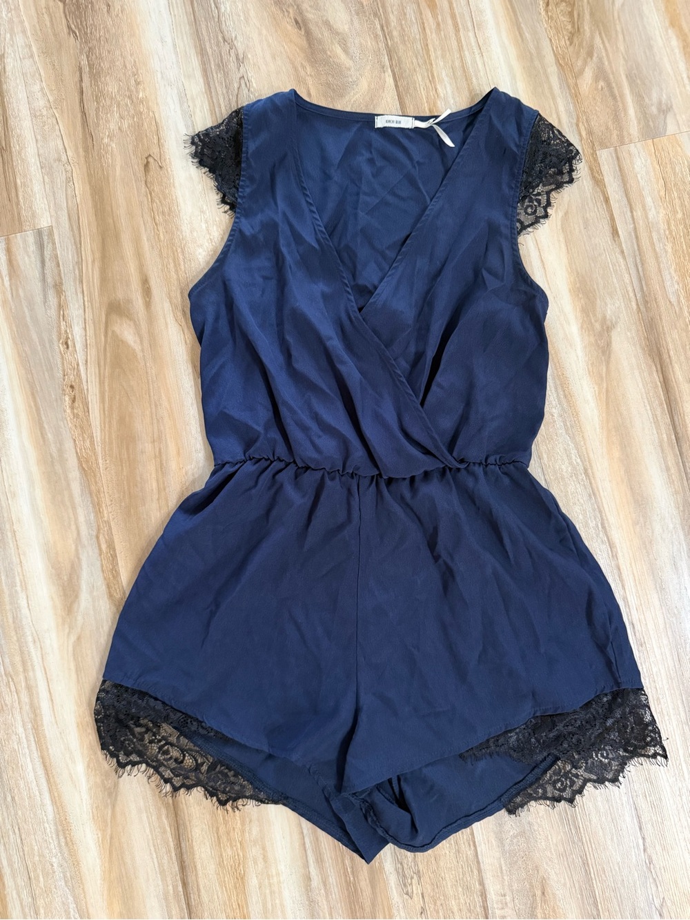Kimchi Blue  Romper size xs